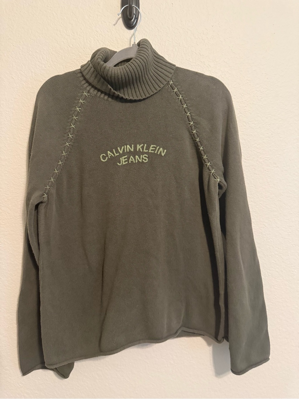 90’s Calvin Klein Knit Crewneck Sweater in Taupe